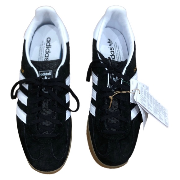 Adidas gazelle leather low trainers
